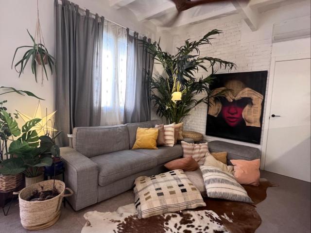 Nice 2 bedroom apartment, with outdoor area