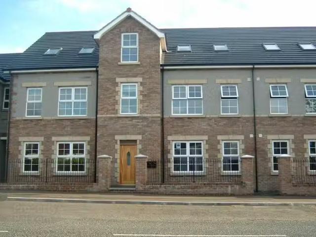 Unique 2 Ellisfield Terrace