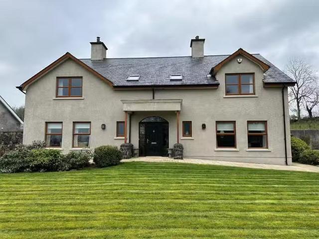 Cheap 4 BR 24 Ballygarvey Road
