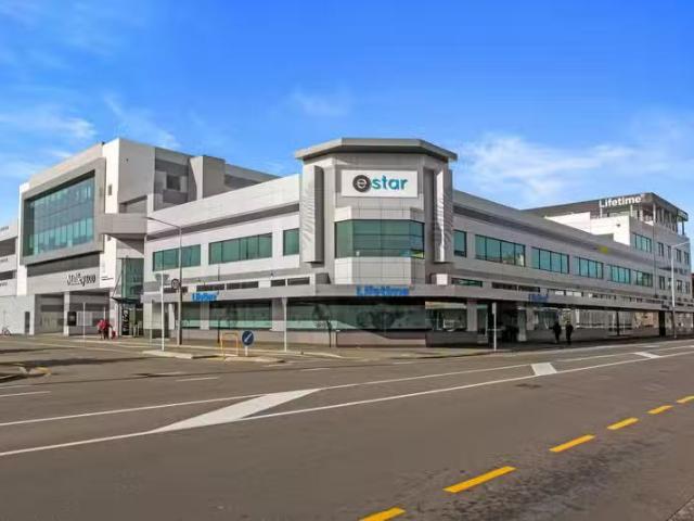 For Rent! 518 Colombo Street, Christchurch Central, NZ 8011.