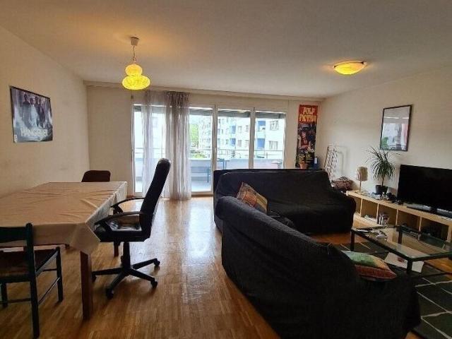 Nice 5.5 room apartment in a family friendly neighborhood