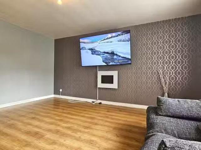 For Rent! 9 Andraid Close