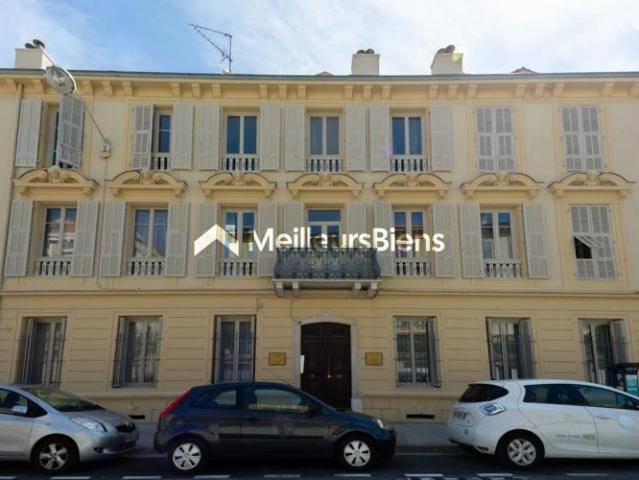 Nice/Carabacel: Vaste appartement familial 141 m2 dans bel immeuble Bourgeois typiquement Nicois
