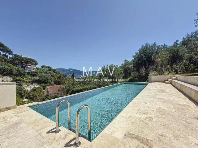 NICE COLLINES/GAIRAUT VILLA 6 PIÈCES 190 M2 RÉNOVÉE PISCINE VUE DÉGAGÉE