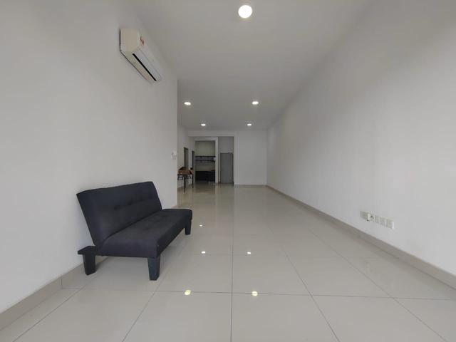 NiceFurnish LegendView Condominium 1212sqf Rawang
