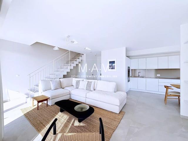 Nice/Proche Port – Appartement Duplex 3 Pièces, Dernier Étag. 72m² Nice