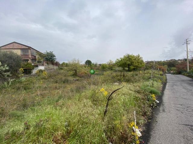 Nicolosi Terreno Via Alfredo Maria Mazzei