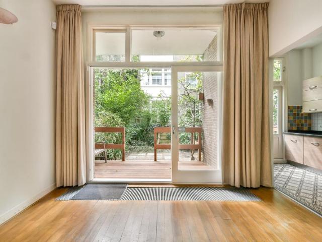 Nicolaas Maesstraat 73H