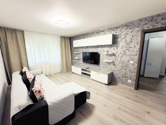 Nicolina prima statie, 2 camere renovat complet, prima inchiriere