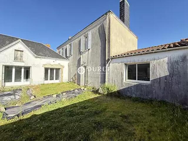 Nieul le Dolent 85430 Achat / Vente maison 8 pièces t8 parking