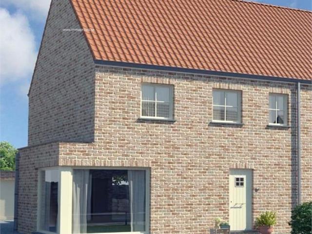 Nieuw te bouwen halfopen woning met vrije keuze van architectuur te Roeselare