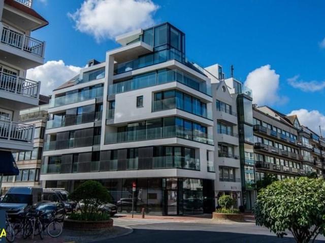 Nieuw appartement in prestigieus gebouw aan het Driehoeksp
