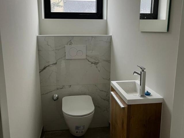 Nieuw gelijkvloers appartement met 3 slpks en terras