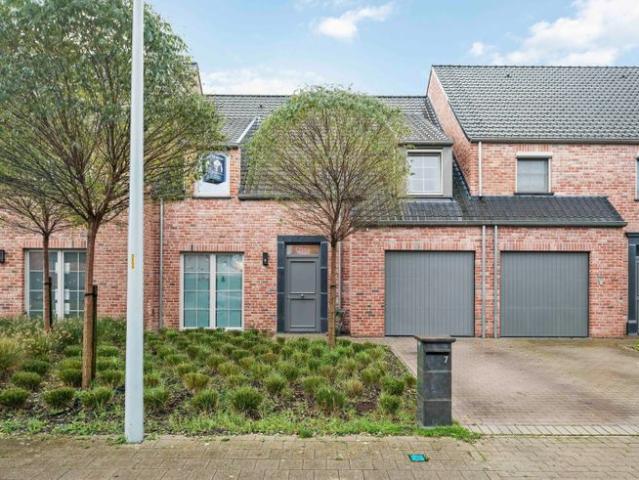 Nieuwbouwwoning op gegeerde locatie te Ingelmunster