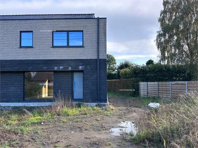 Nieuwbouwwoning met 3 slaapkamers te Diksmuide