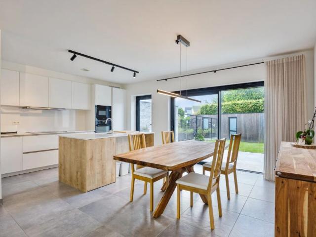 Nieuwbouwwoning met 3 slaapkamers, tuin, terras en een autostaanplaats in Boutersem! – EPC A kWh/m² bewoonbare opp. 128 m²