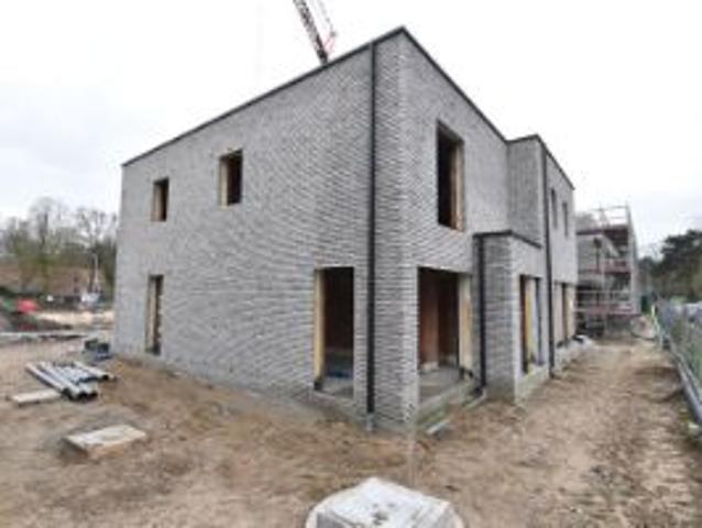 Nieuwbouw half open bebouwing lot 7 fase 3