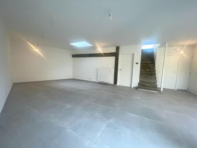 Nieuwbouw woning te huur nabij het centrum met 3 slaapkamers
