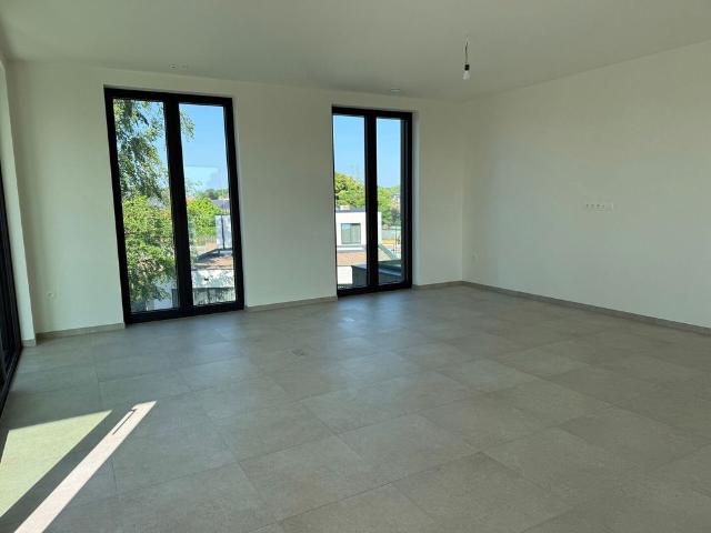 Nieuwbouwappartement van 140 m2 met 2 slpk. & 2 terrassen