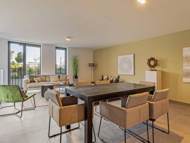 Nieuwbouwappartement met riant terras te koop in Rumbeke