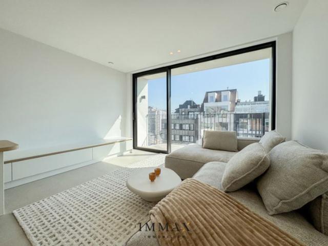 Nieuwbouwappartement met zijdelings zeezicht