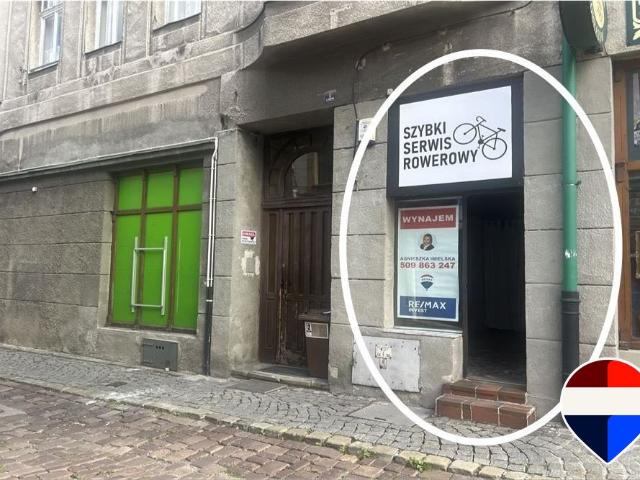 Niewielki lokal usługowy w centrum Bielska Bały, 10 m2