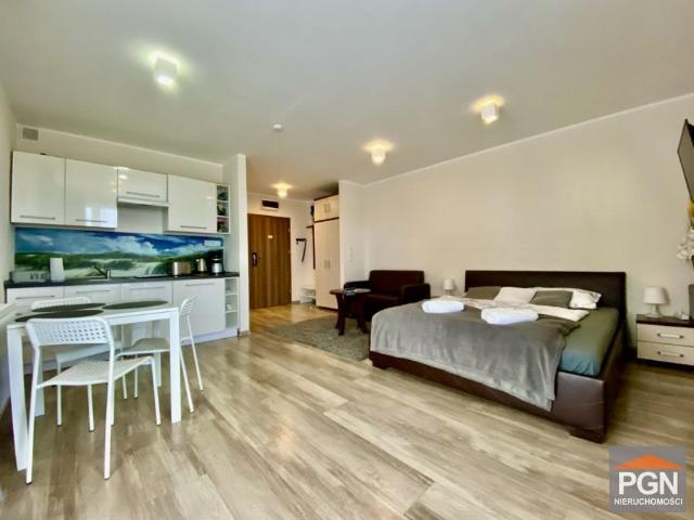 Apartament z basenem i tarasem w Niechorzu – inwestycja