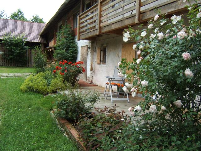 Niederbayern,ehem. Bauernhof ca. 4600 m², Bj. 1900, 423.000 € VB, Außenber. m Wirtschaftsgebäuden