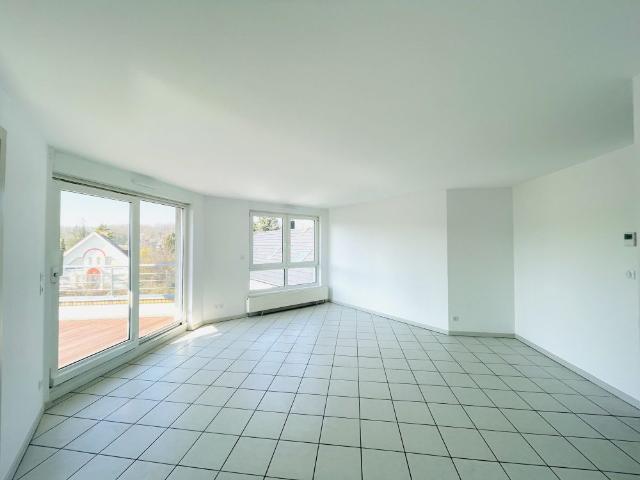 NIEDERHAUSBERGEN, 67207, Niederhausbergen