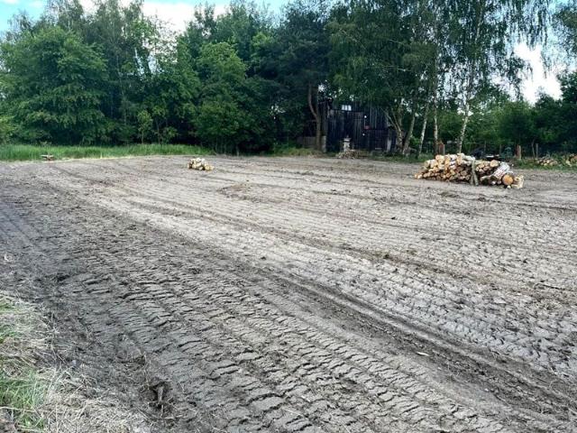 Nieduża działka budowlana 786,15 m², Smolnica