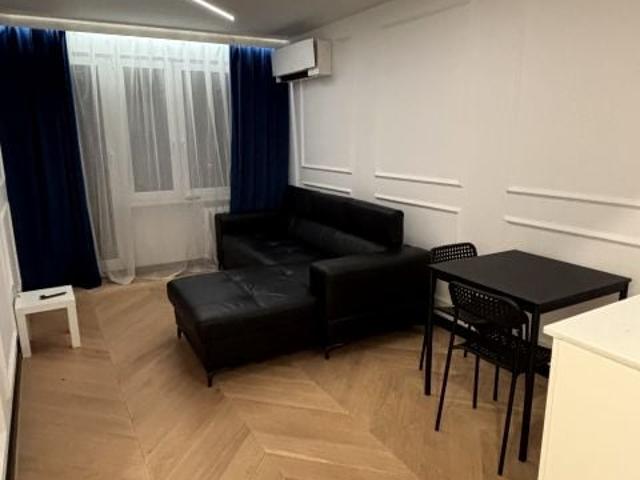 Niegocińska 7 37 m², Warszawa