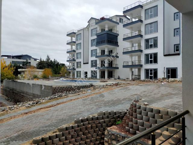 Nilüfer Akçalar 'da Site İçi Havuzlu 3+1 Geniş Balkonlu Daire