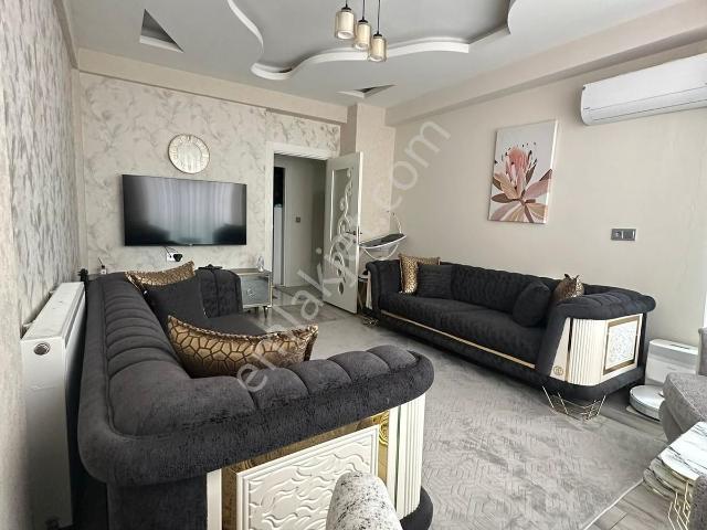 Nil Yapı Doğa Koleji Karşısı! En Prestijli Konumda Satılık 2+1!