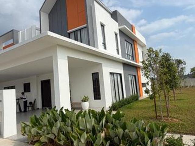 nilai link home bunglow