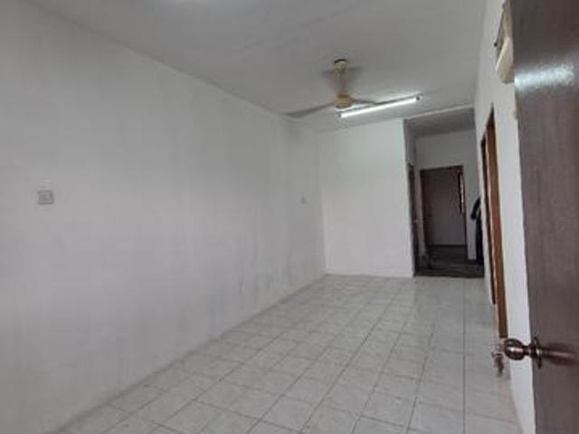 Nilai Perdana Flat For Sale
