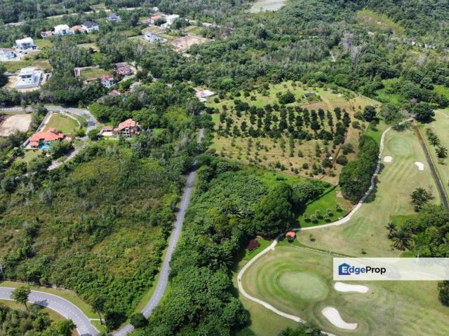 Nilai Spring Villas