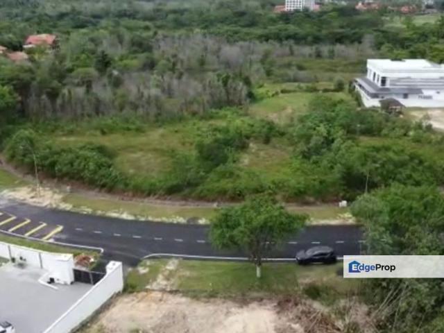 Nilai Spring Villas