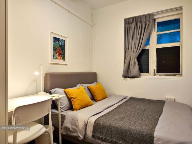 Niven Road D9, Terrace