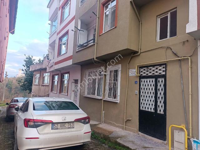 Nizamettin Mahallesi Satılık 3+1 | Merkezi Konum | Uygun Fiyat