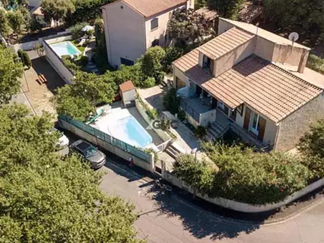 Nizas 34320 Achat / Vente maison 6 pièces t6 piscine terrasse