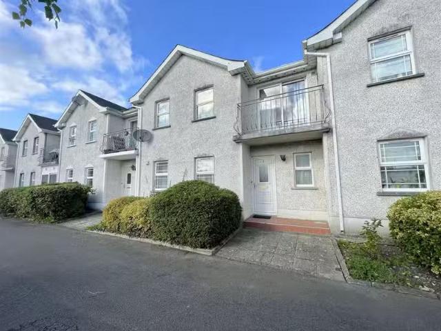 No.6 Fee Court, Church St, Longford, Longford