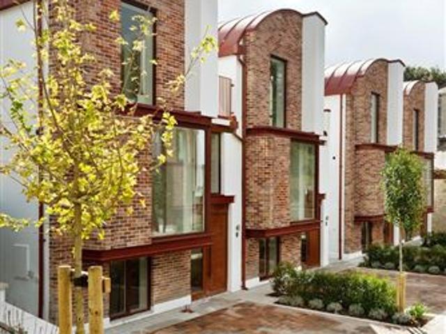 No. 9 Avoca Grove, Blackrock, Dublin Eoin O'Neill Property Advisers 4938 MyHome. Ie Residential