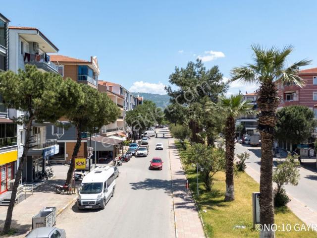 No:10 Gayrimenkul’den | Cadde Üstü | Ara Kat 2+1 Kapalı Mutfak | Yüksek Krediye Uygun Fırsat Daire!