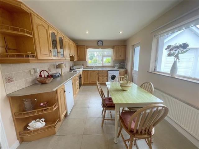 No. 16 Foynes Court, Clonbalt, Longford, Dalton Auctioneers 4805 MyHome. Ie Residential