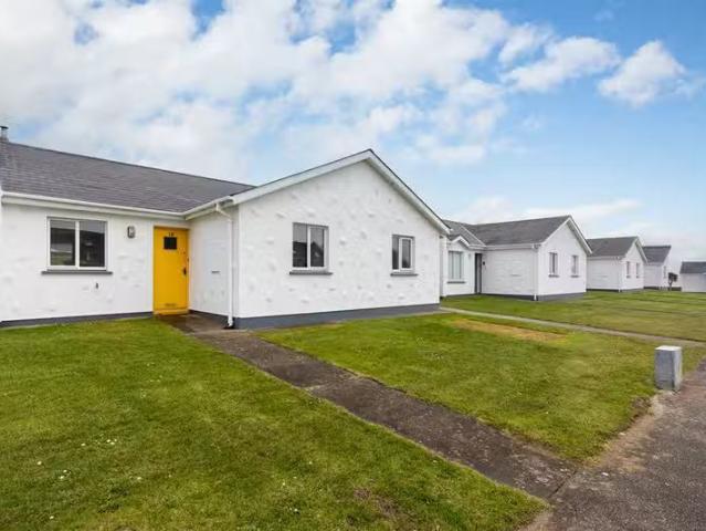 No. 19 St. Helen's Drive, St. Helen's, Kilrane, Rosslare Harbo.