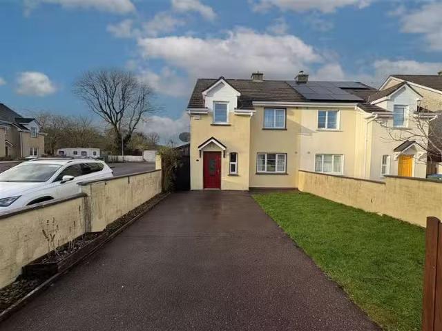 No.1 The Green, Lios na Fea, Macroom, Cork, P12 XW44