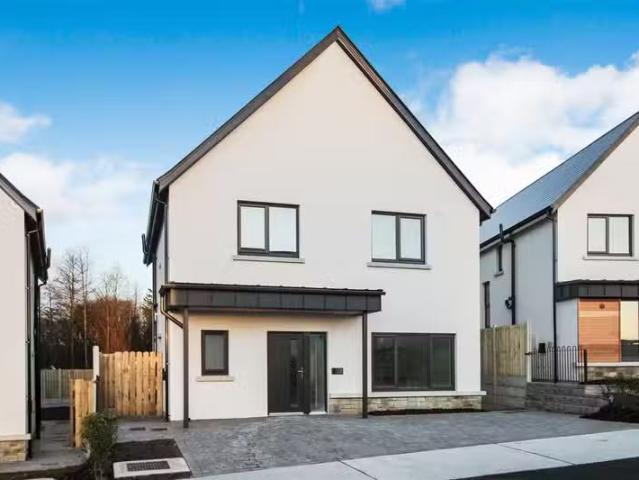 No.2, The Crescent Detached, Priors Point, Attirory, Carrick.