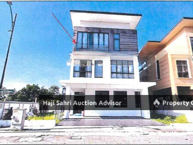 No. 2, Vila Elemen, Jalan Elemen 3, Jalan Kelab Golf Sultan Abdul Aziz Shah 13/6, Seksyen 13, 40100 Shah Alam, Selangor