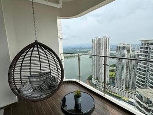 NO AGENT FEE Country Garden Danga Bay 2B2B Fully Furnish Low Deposit