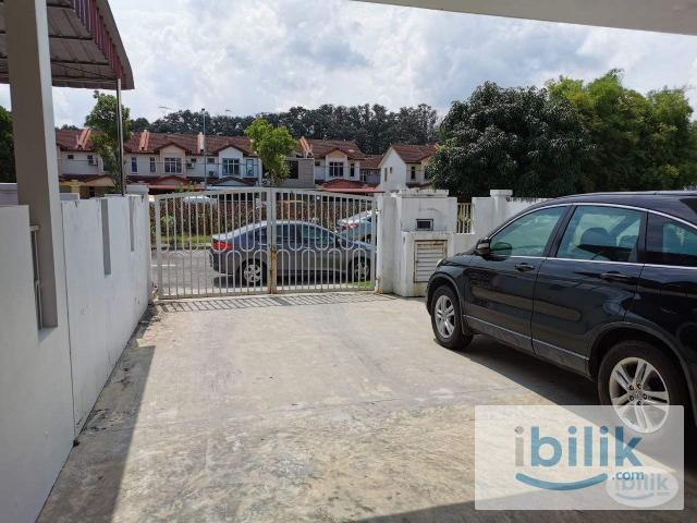 NO AGENT FEE: Master Room at Bukit Indah, Johor Bahru @ Gated & Guarded